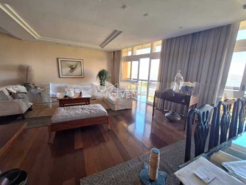 Apartamento à venda com 4 quartos, 221m² - Foto 14