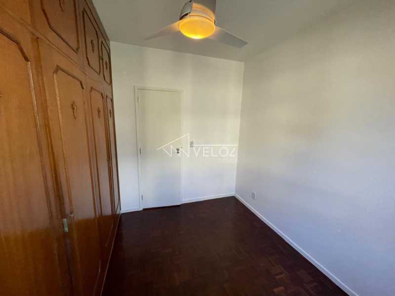 Apartamento à venda com 3 quartos, 120m² - Foto 9