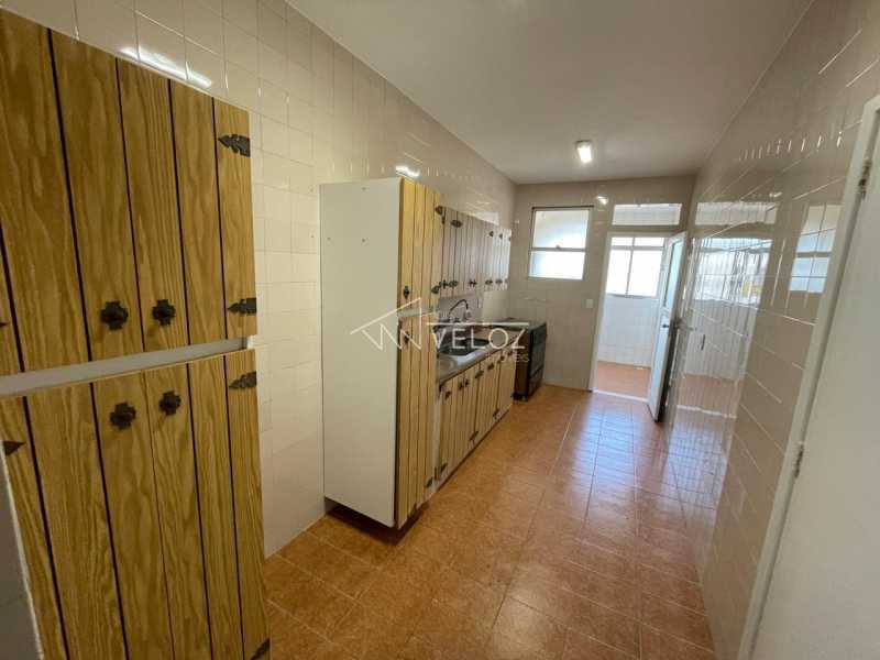 Apartamento à venda com 3 quartos, 120m² - Foto 18