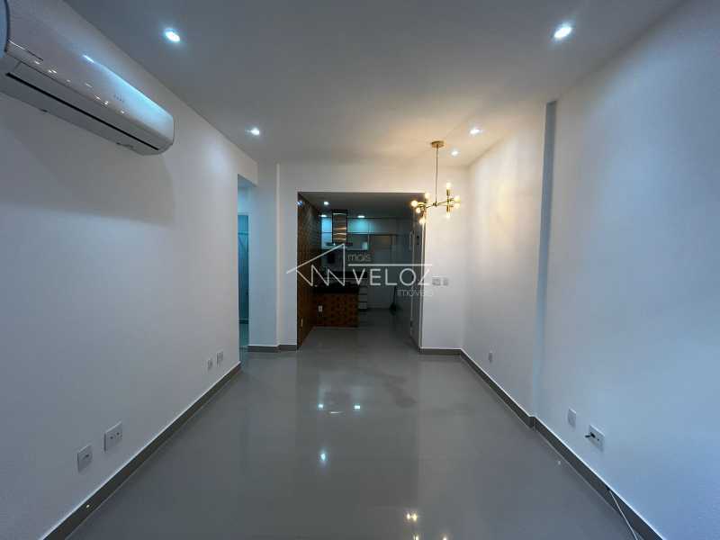 Apartamento à venda com 1 quarto, 55m² - Foto 3