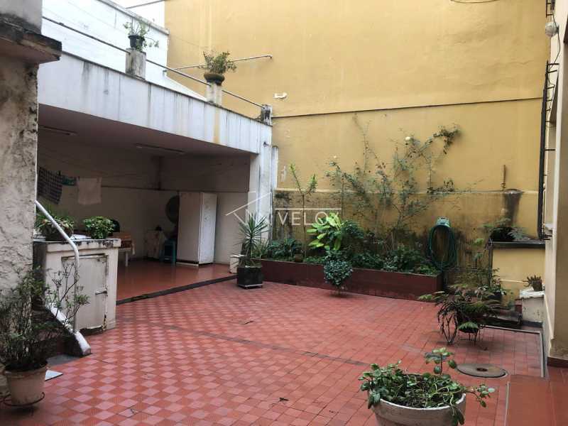 Casa à venda com 3 quartos, 265m² - Foto 27