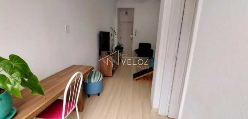 Apartamento à venda com 2 quartos, 75m² - Foto 19