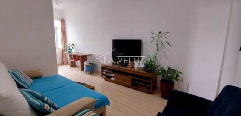 Apartamento à venda com 2 quartos, 75m² - Foto 1