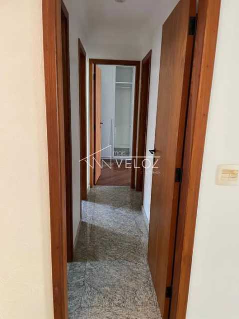 Apartamento à venda com 3 quartos, 108m² - Foto 4