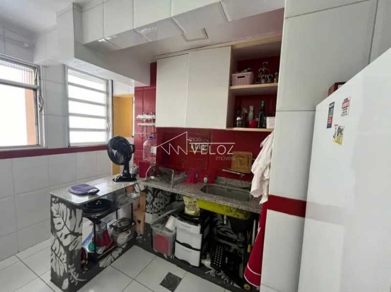 Apartamento à venda com 2 quartos, 64m² - Foto 7