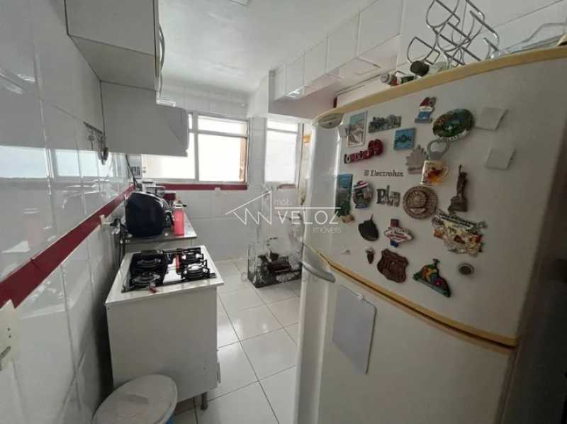 Apartamento à venda com 2 quartos, 64m² - Foto 9