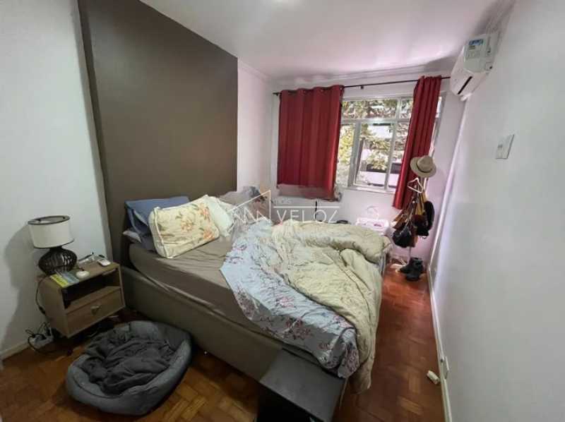 Apartamento à venda com 2 quartos, 64m² - Foto 10