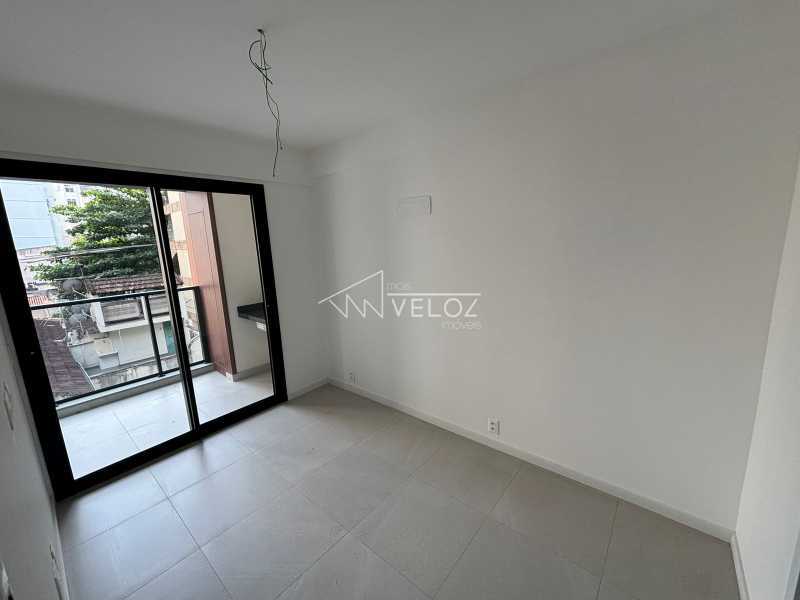 Apartamento à venda com 2 quartos, 60m² - Foto 5