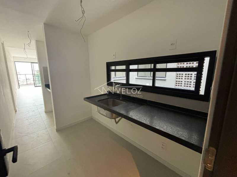 Apartamento à venda com 2 quartos, 60m² - Foto 14