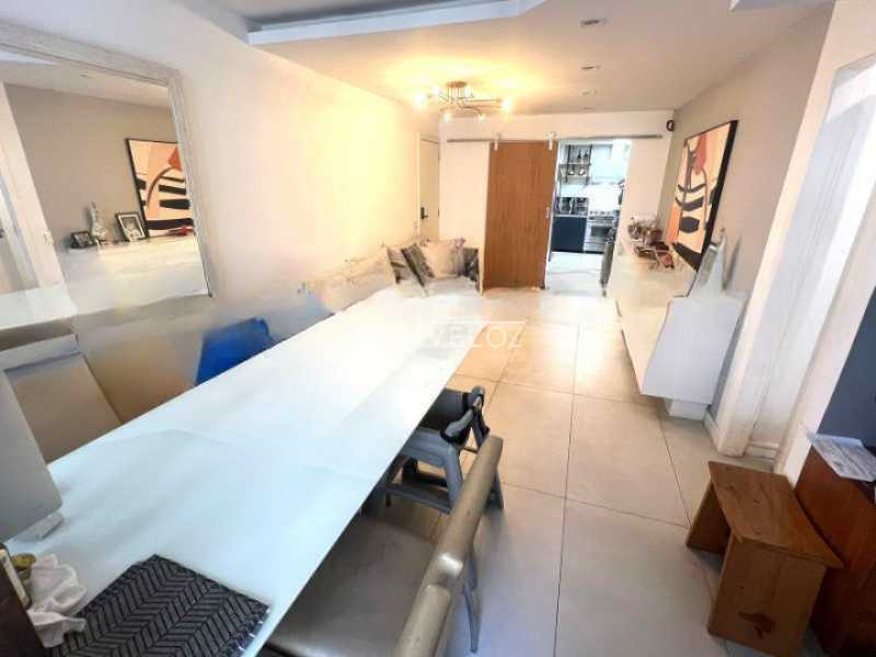 Apartamento à venda com 4 quartos, 117m² - Foto 2