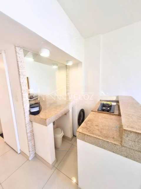 Apartamento à venda com 1 quarto, 30m² - Foto 14