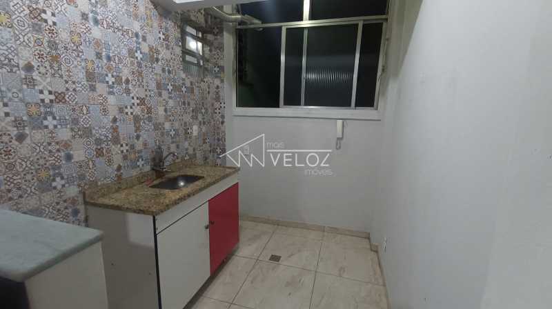 Apartamento à venda com 2 quartos, 53m² - Foto 19