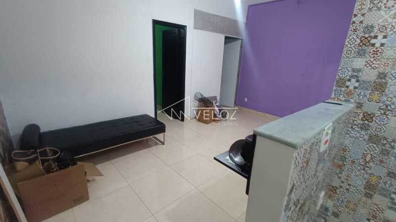 Apartamento à venda com 2 quartos, 53m² - Foto 2