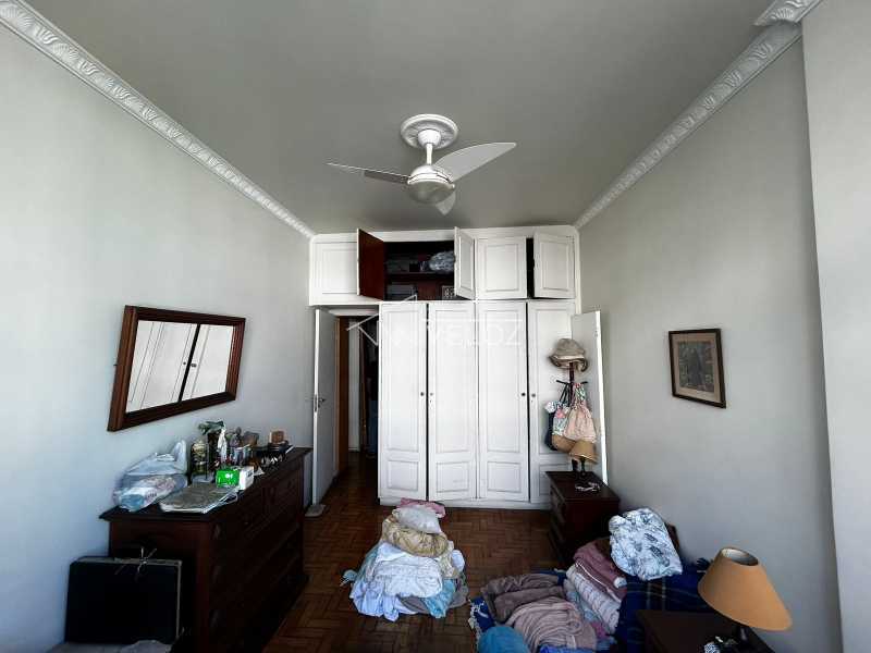 Apartamento à venda com 2 quartos, 80m² - Foto 11