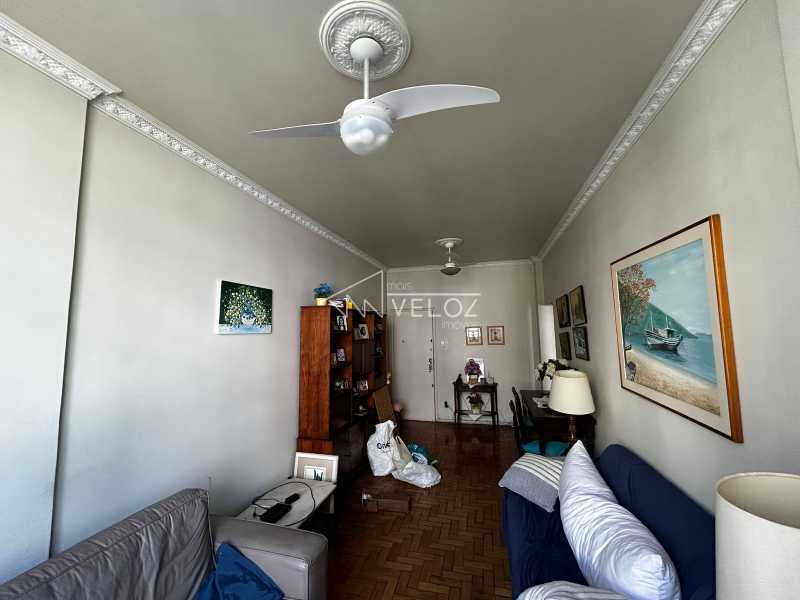 Apartamento à venda com 2 quartos, 80m² - Foto 17