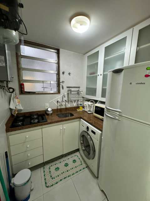 Apartamento à venda com 2 quartos, 70m² - Foto 18