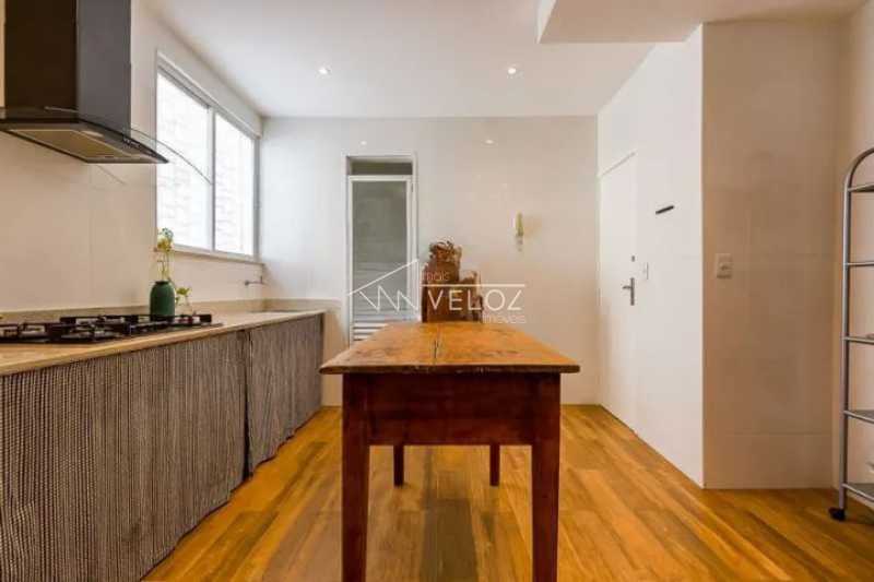 Apartamento à venda com 2 quartos, 65m² - Foto 9