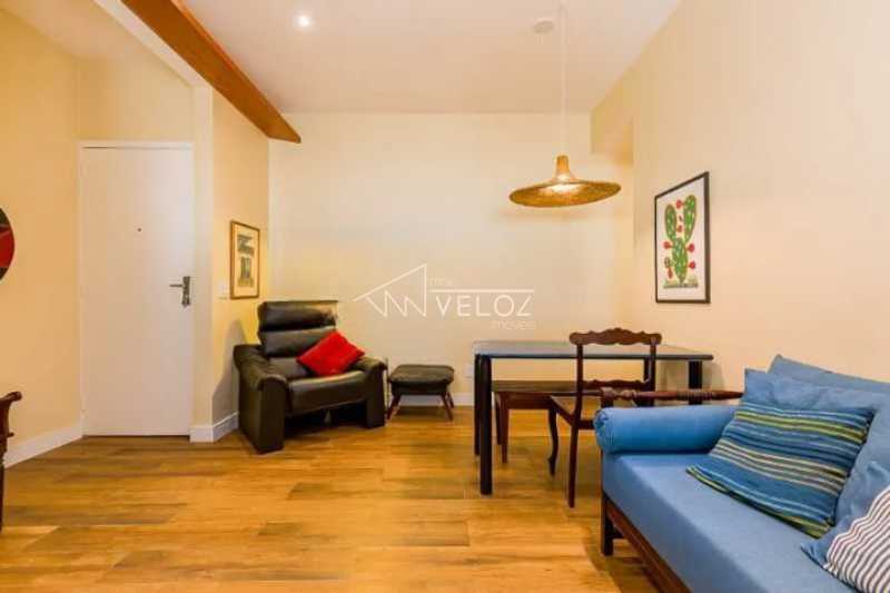 Apartamento à venda com 2 quartos, 65m² - Foto 4