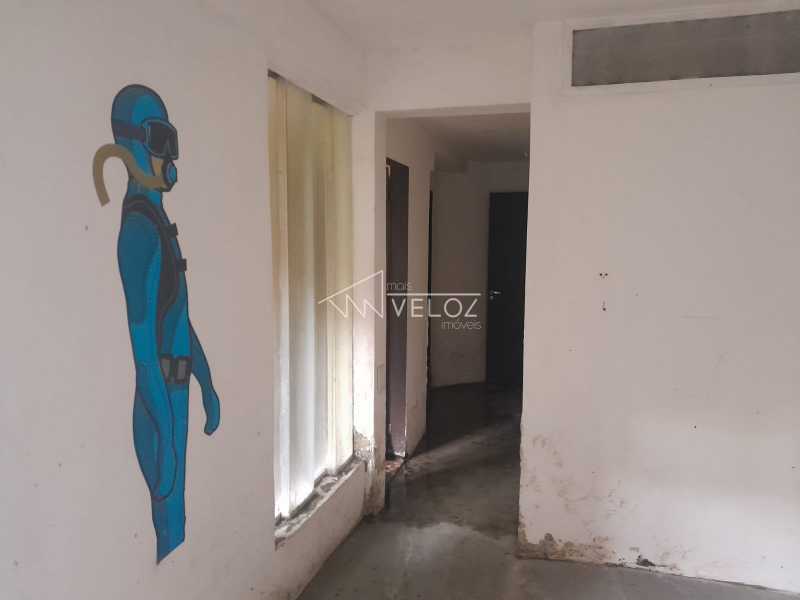 Apartamento à venda com 2 quartos, 158m² - Foto 18