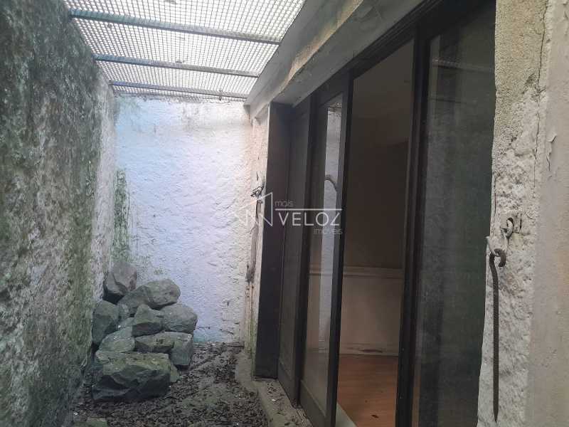 Apartamento à venda com 2 quartos, 158m² - Foto 22