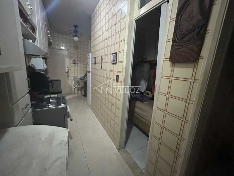 Apartamento à venda com 1 quarto, 55m² - Foto 12