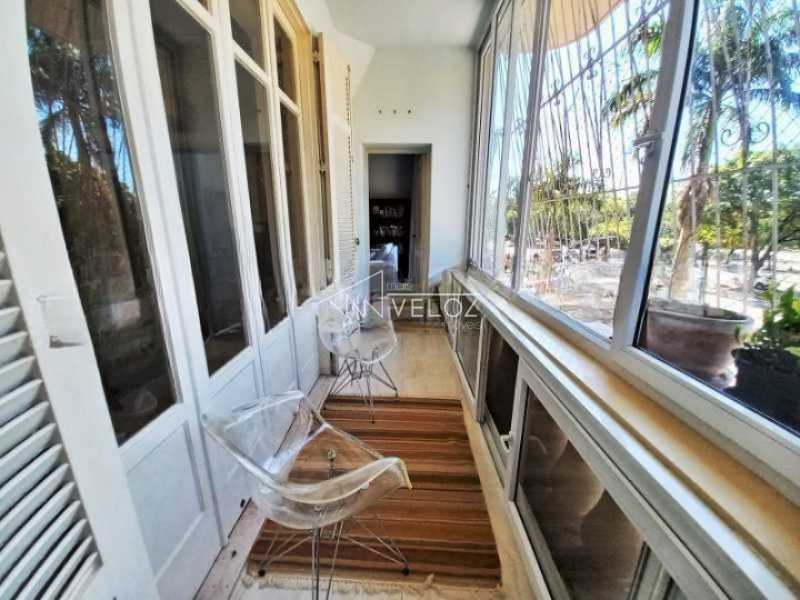 Apartamento à venda com 3 quartos, 171m² - Foto 9