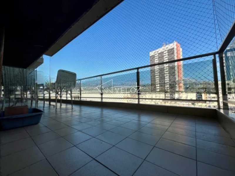 Apartamento à venda com 3 quartos, 125m² - Foto 19