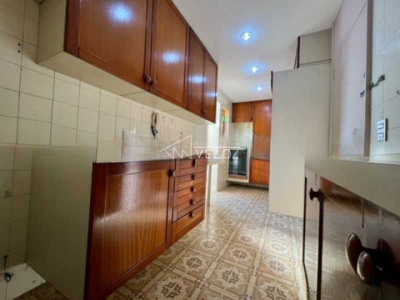 Apartamento à venda com 3 quartos, 125m² - Foto 13