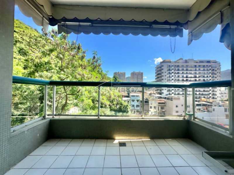 Apartamento à venda com 2 quartos, 80m² - Foto 16