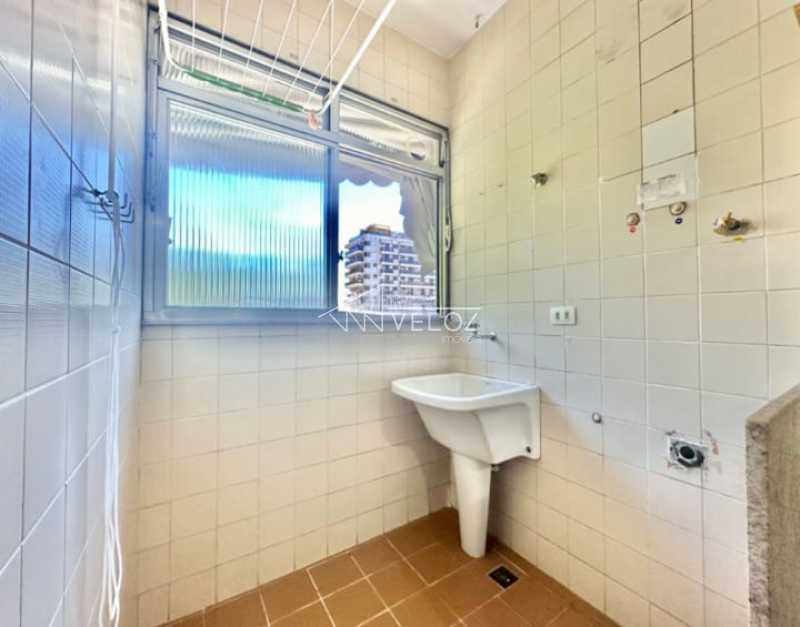 Apartamento à venda com 2 quartos, 80m² - Foto 11