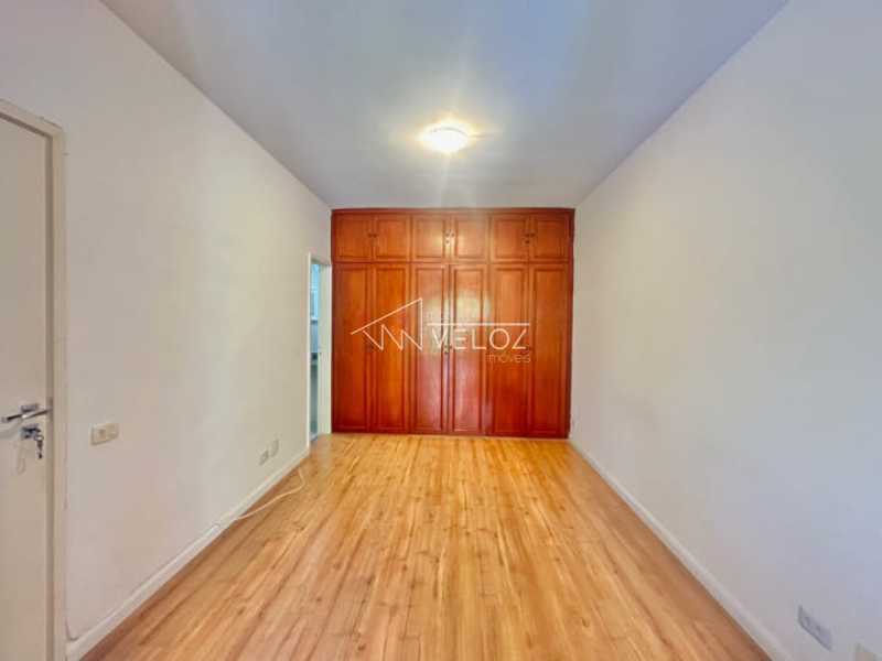 Apartamento à venda com 2 quartos, 80m² - Foto 4