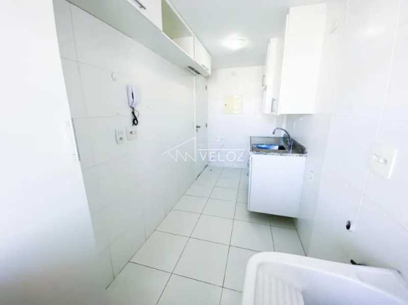 Apartamento à venda com 2 quartos, 79m² - Foto 12