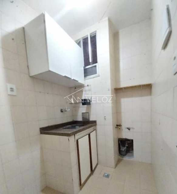 Apartamento à venda com 1 quarto, 34m² - Foto 9