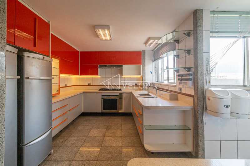 Cobertura à venda com 4 quartos, 338m² - Foto 25