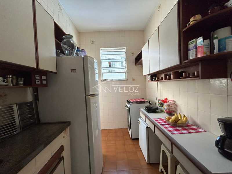 Apartamento à venda com 2 quartos, 83m² - Foto 9