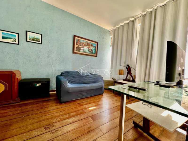 Apartamento à venda com 2 quartos, 74m² - Foto 3