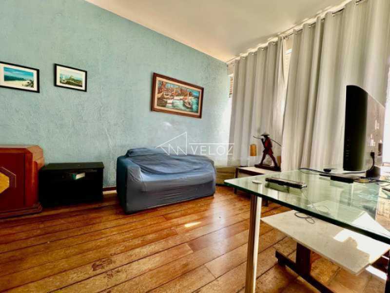 Apartamento à venda com 2 quartos, 74m² - Foto 18