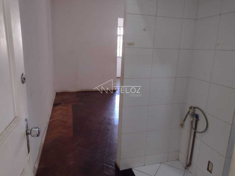 Apartamento à venda com 1 quarto, 42m² - Foto 9