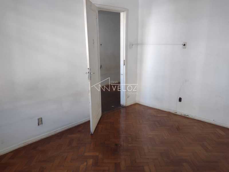 Apartamento à venda com 1 quarto, 42m² - Foto 13