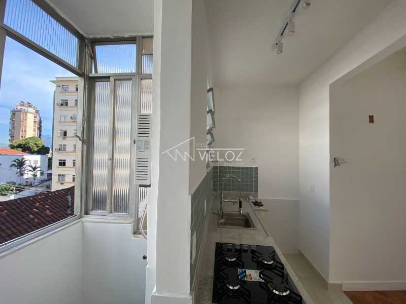 Apartamento à venda com 1 quarto, 52m² - Foto 9