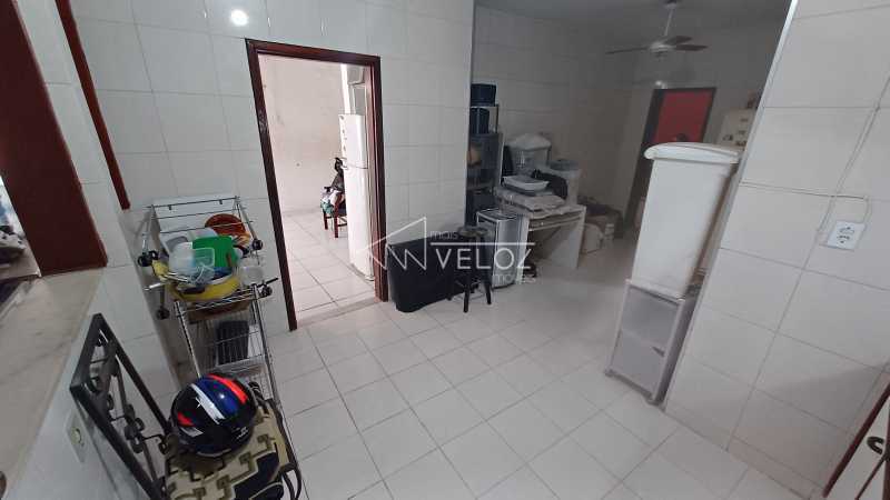 Casa de Vila à venda com 4 quartos, 170m² - Foto 11