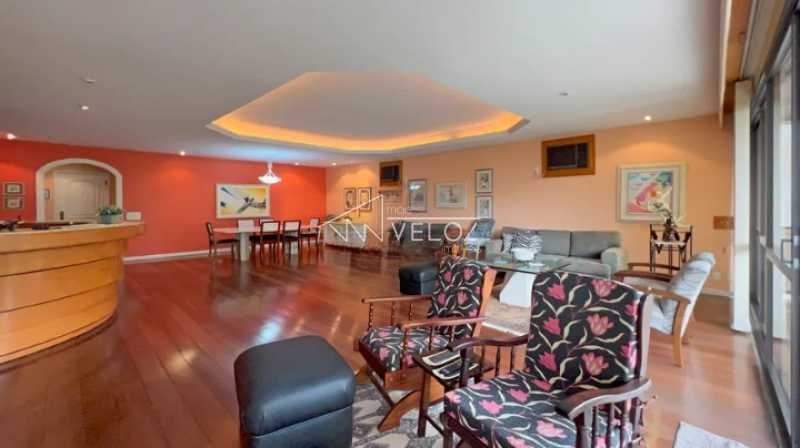 Apartamento à venda com 4 quartos, 250m² - Foto 1