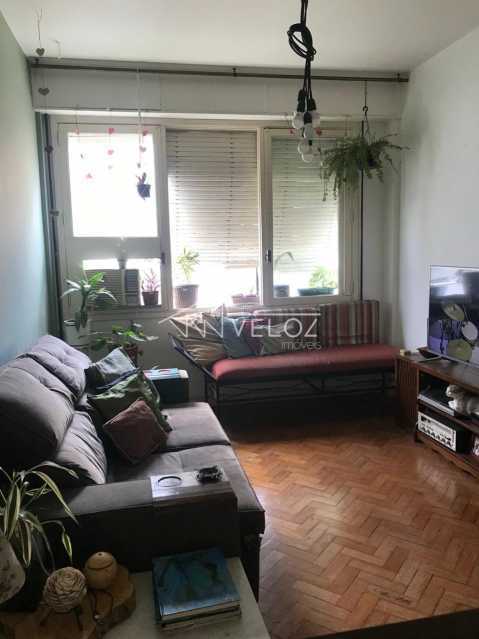 Apartamento à venda com 3 quartos, 75m² - Foto 1