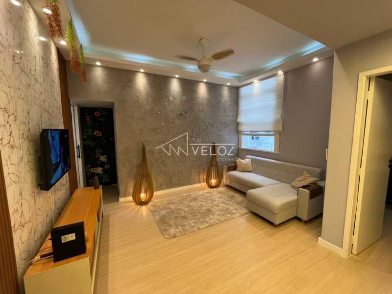 Apartamento à venda com 2 quartos, 63m² - Foto 1