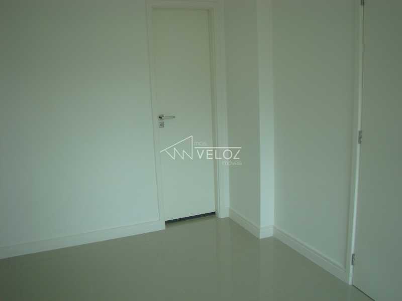 Apartamento à venda com 2 quartos, 90m² - Foto 16