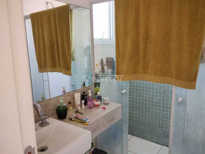 Apartamento à venda com 2 quartos, 90m² - Foto 27