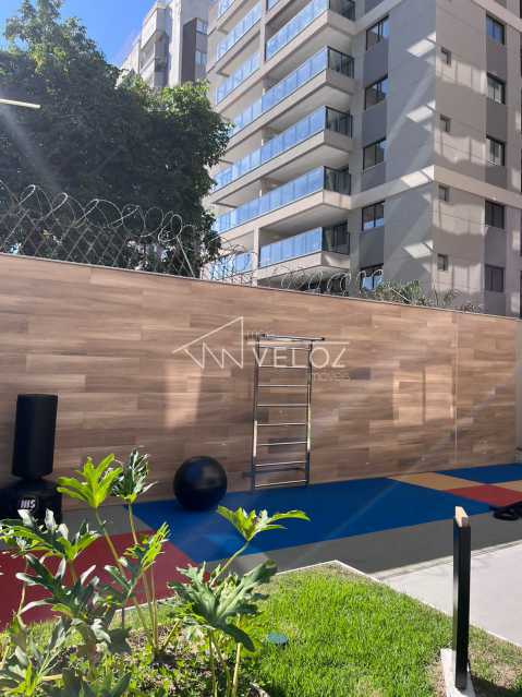 Apartamento à venda com 3 quartos, 90m² - Foto 18