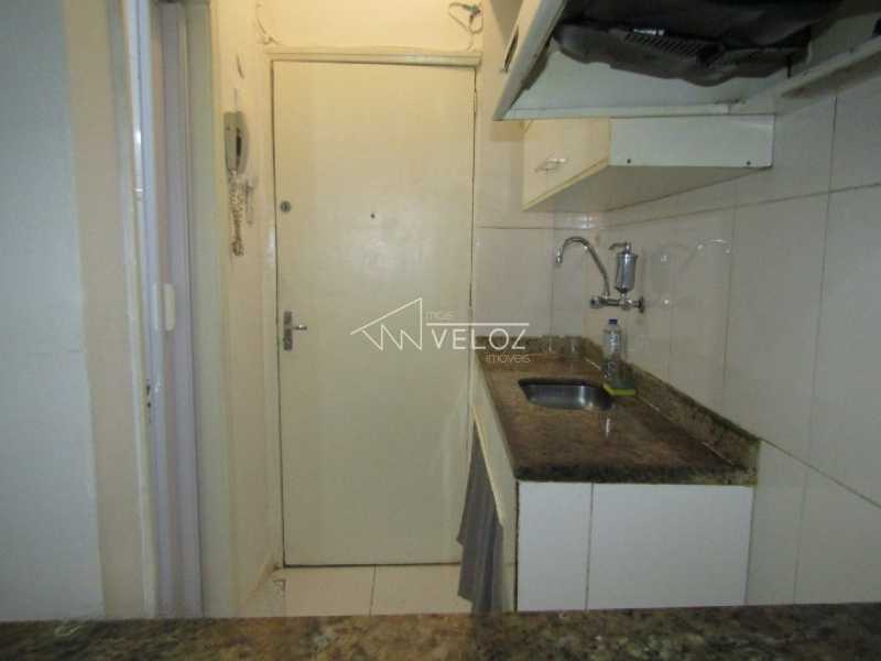 Apartamento à venda com 1 quarto, 30m² - Foto 14