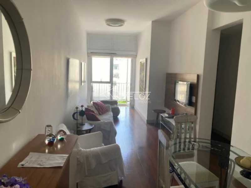 Apartamento à venda com 2 quartos, 83m² - Foto 10