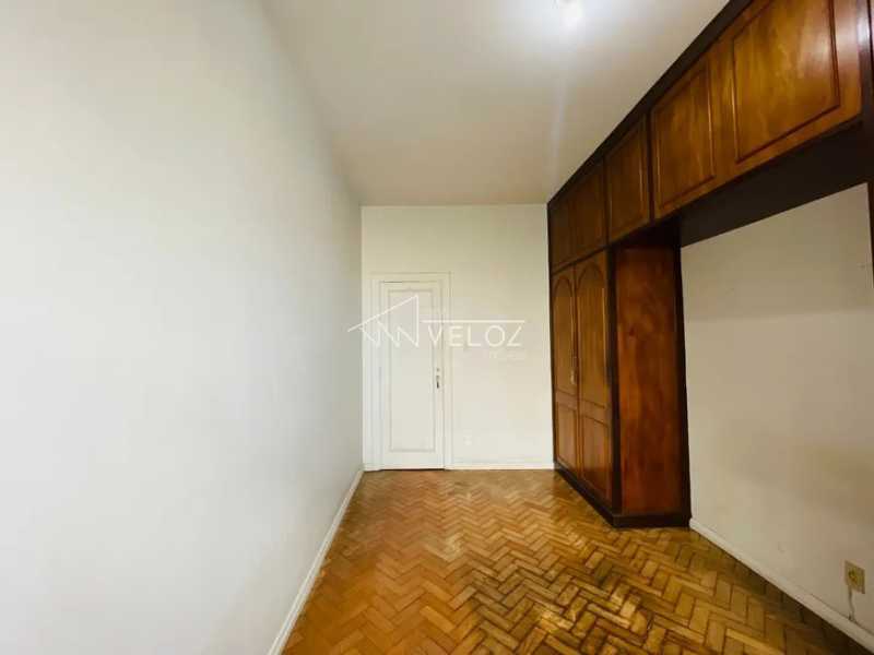 Apartamento à venda com 3 quartos, 97m² - Foto 7